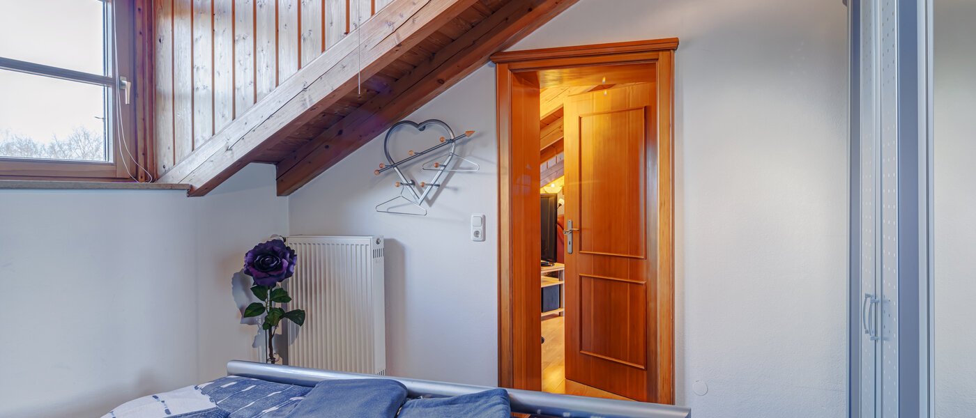 attic apartment München Am Hart 02 bedroom 5630