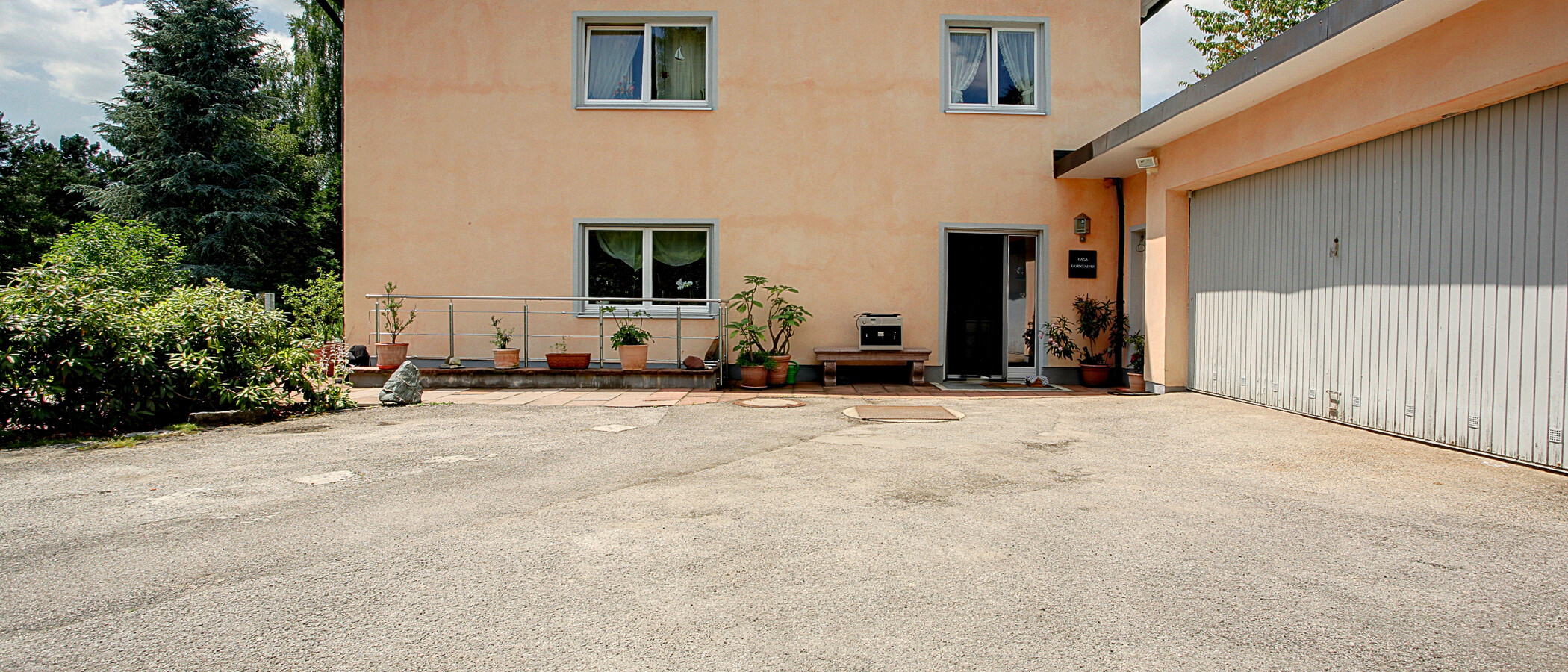 apartment with garden 	 Baierbrunn 10 garden 5633