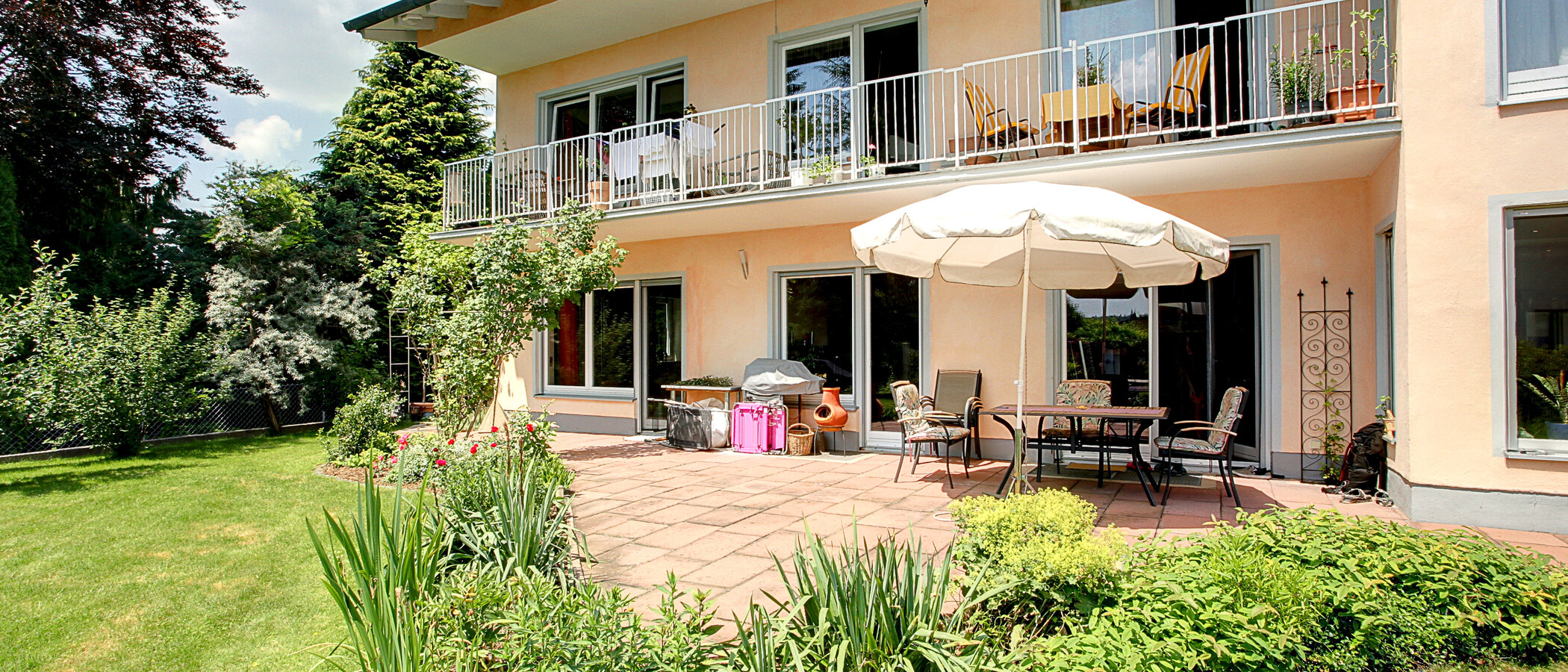 apartment with garden 	 Baierbrunn 03 garden 5633