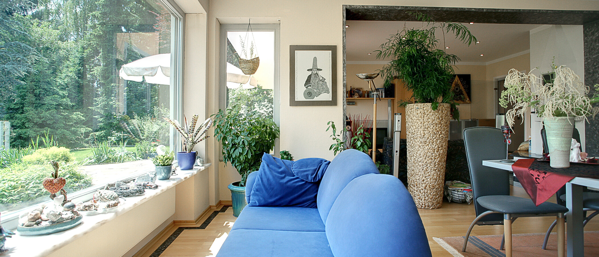 apartment with garden 	 Baierbrunn 05 living area 5633