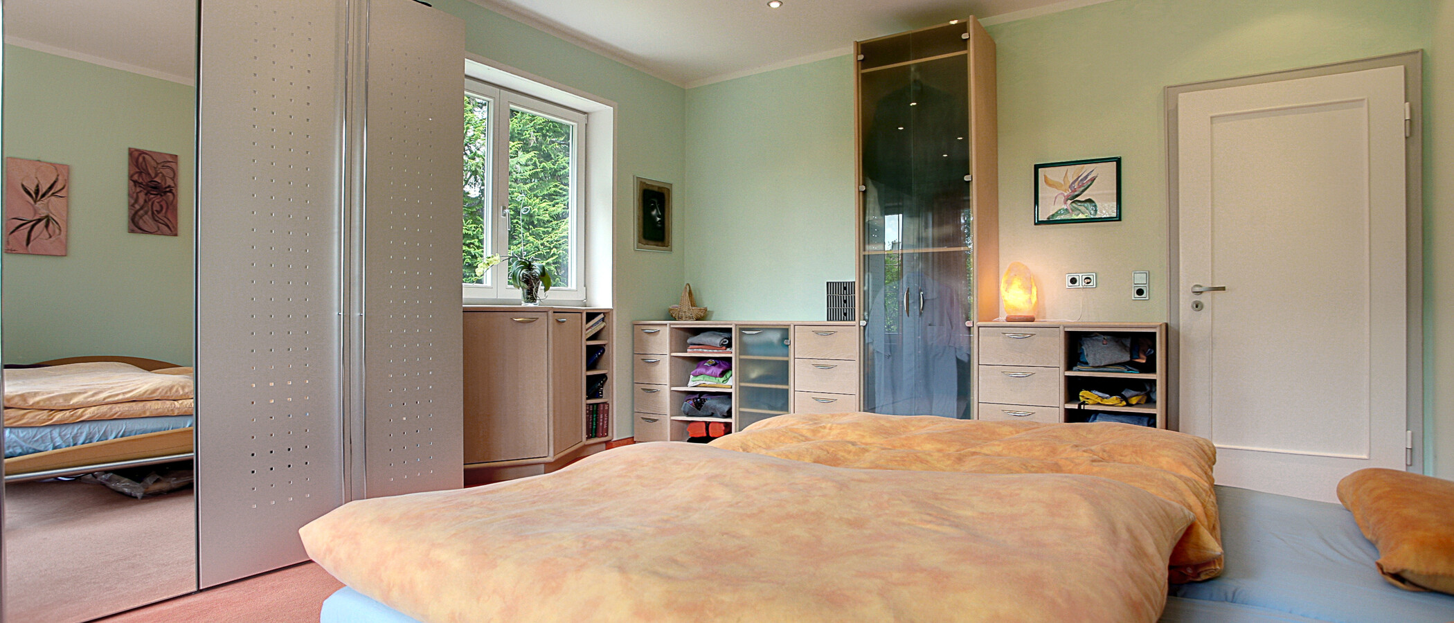 apartment with garden 	 Baierbrunn 04 1. bedroom 5633