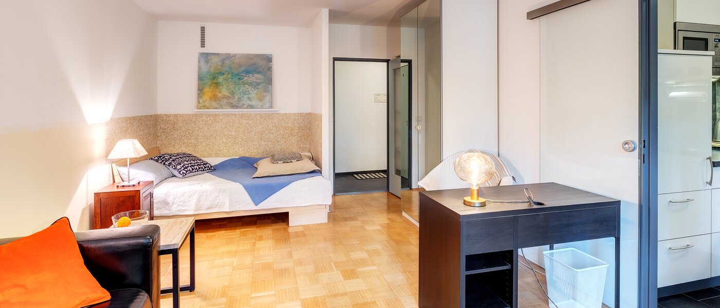 apartment München Schwabing-Nord (zw. Belgrad- & Leopoldstraße) 03 living area 565