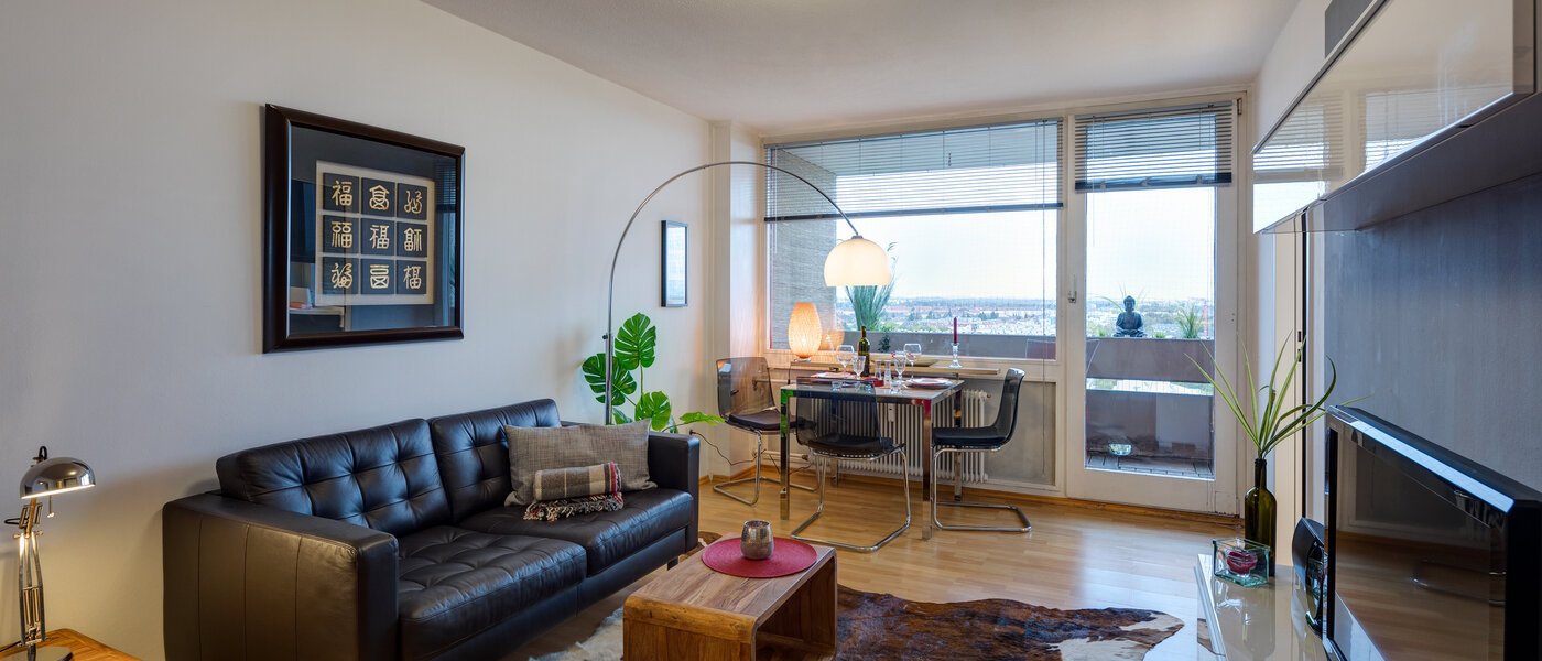 apartment München Westend 01 living area 5709