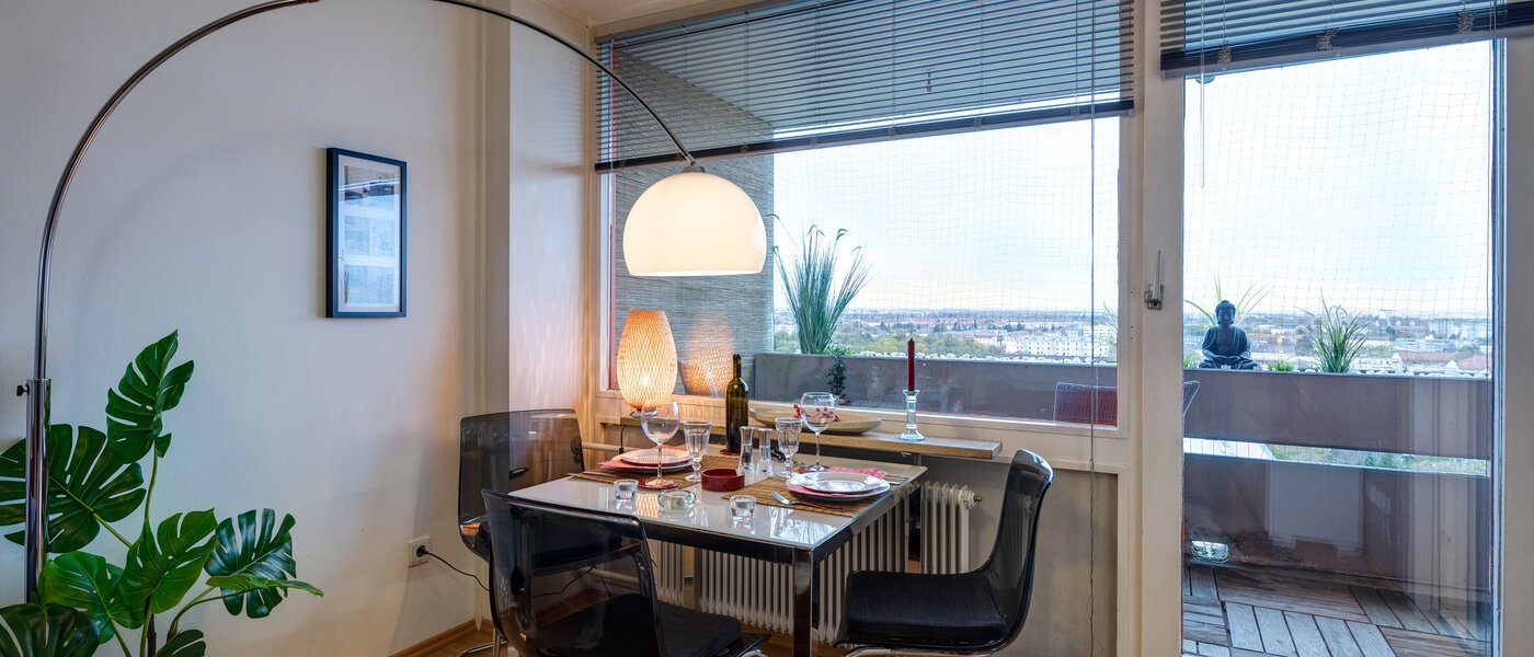 apartment München Westend 02 living area 5709