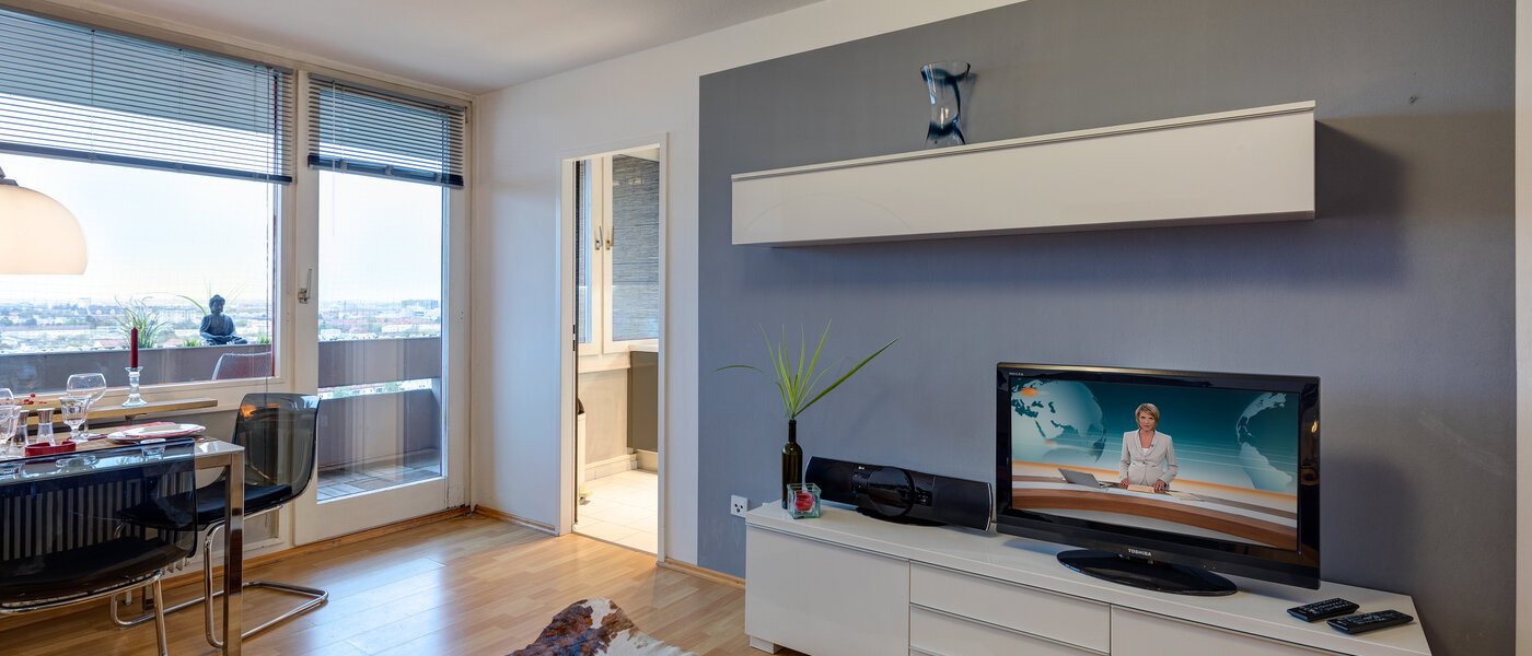 apartment München Westend 03 living area 5709