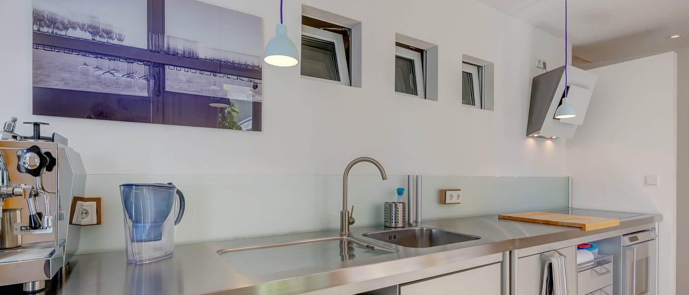 apartment München Glockenbachviertel 02 kitchen 5717