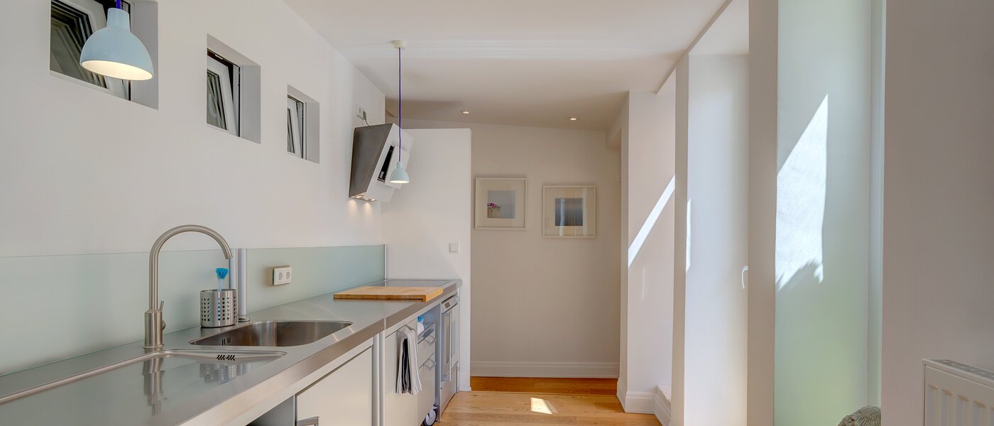 apartment München Glockenbachviertel 03 kitchen 5717