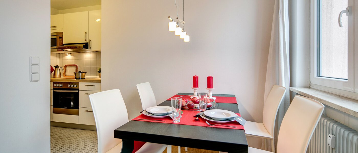 apartment München Maxvorstadt - Westen 01 dining 572
