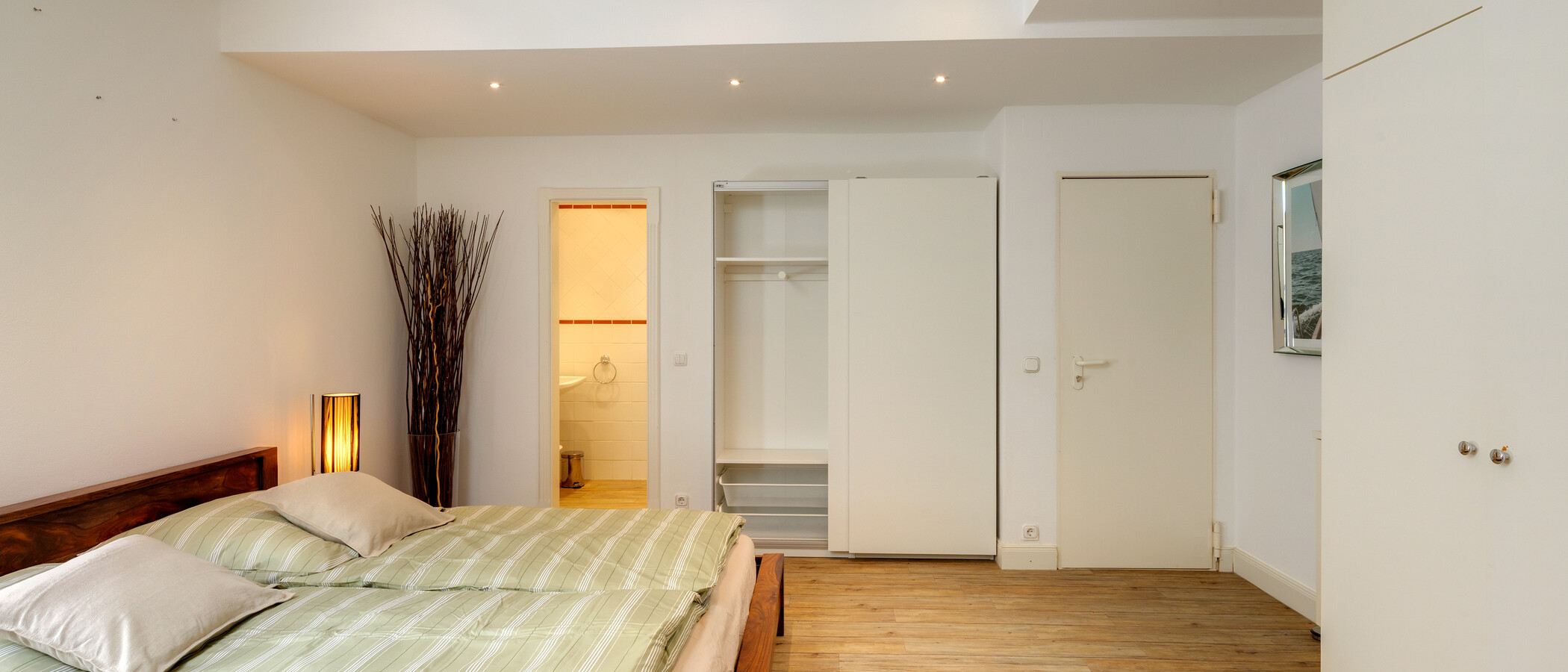 maisonette München Lehel 02 sleeping area 581