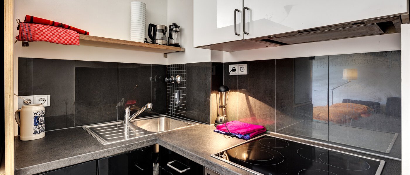 apartment München Neuhausen 02 kitchen 5827