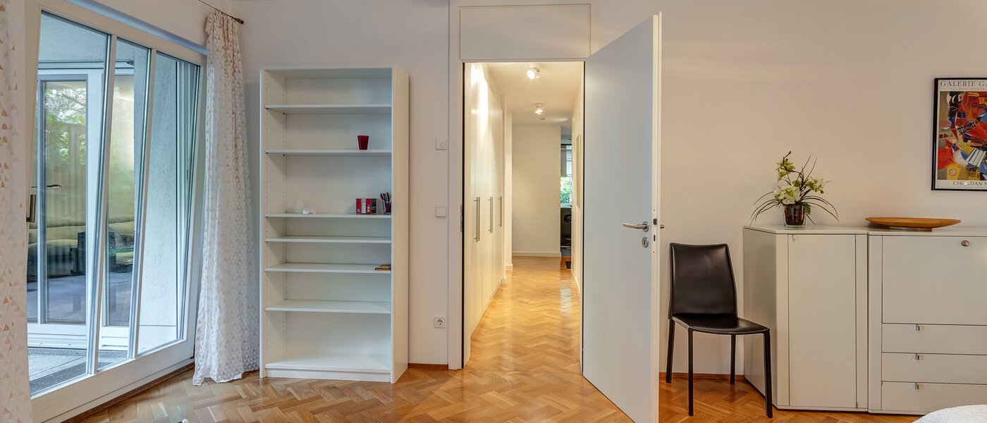 apartment München Bogenhausen 04 bedroom 5866