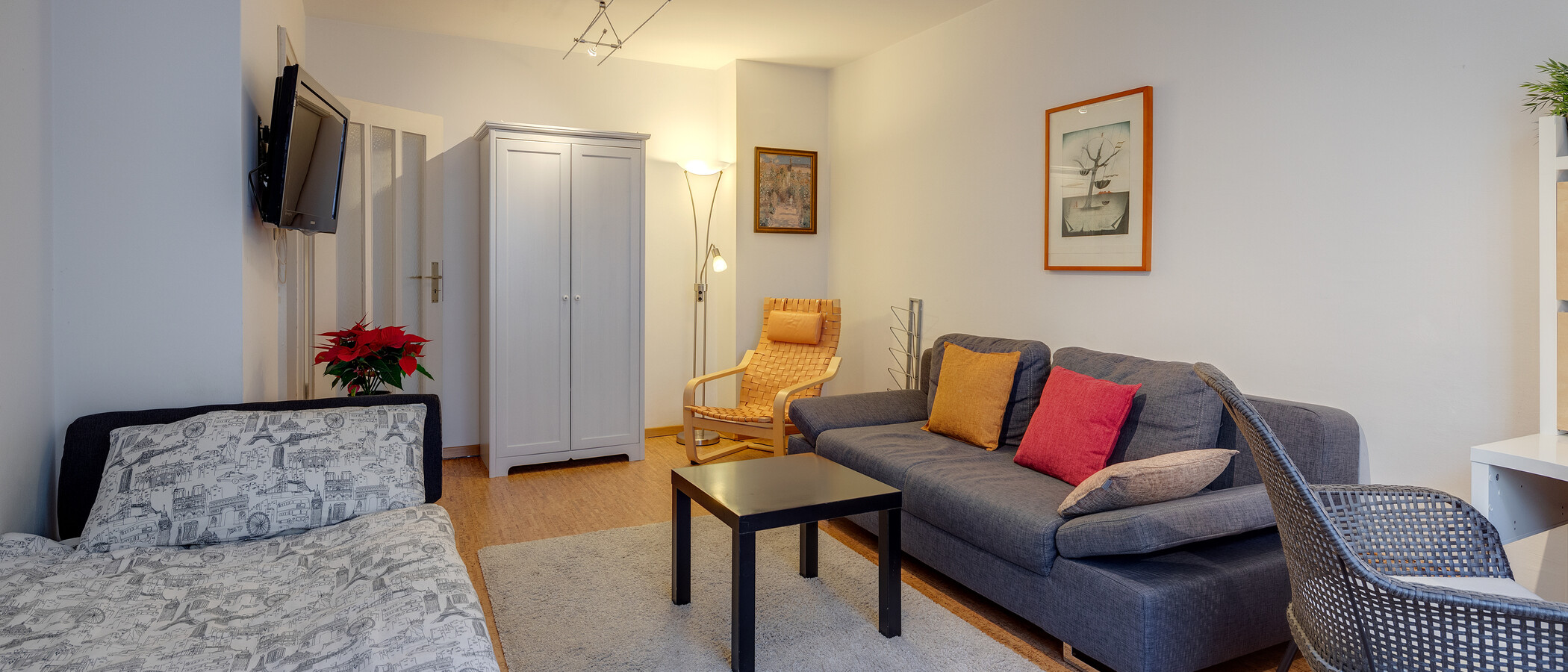 apartment München Schwabing-West (rund um den Hohenzollernplatz) 01 living area 5868