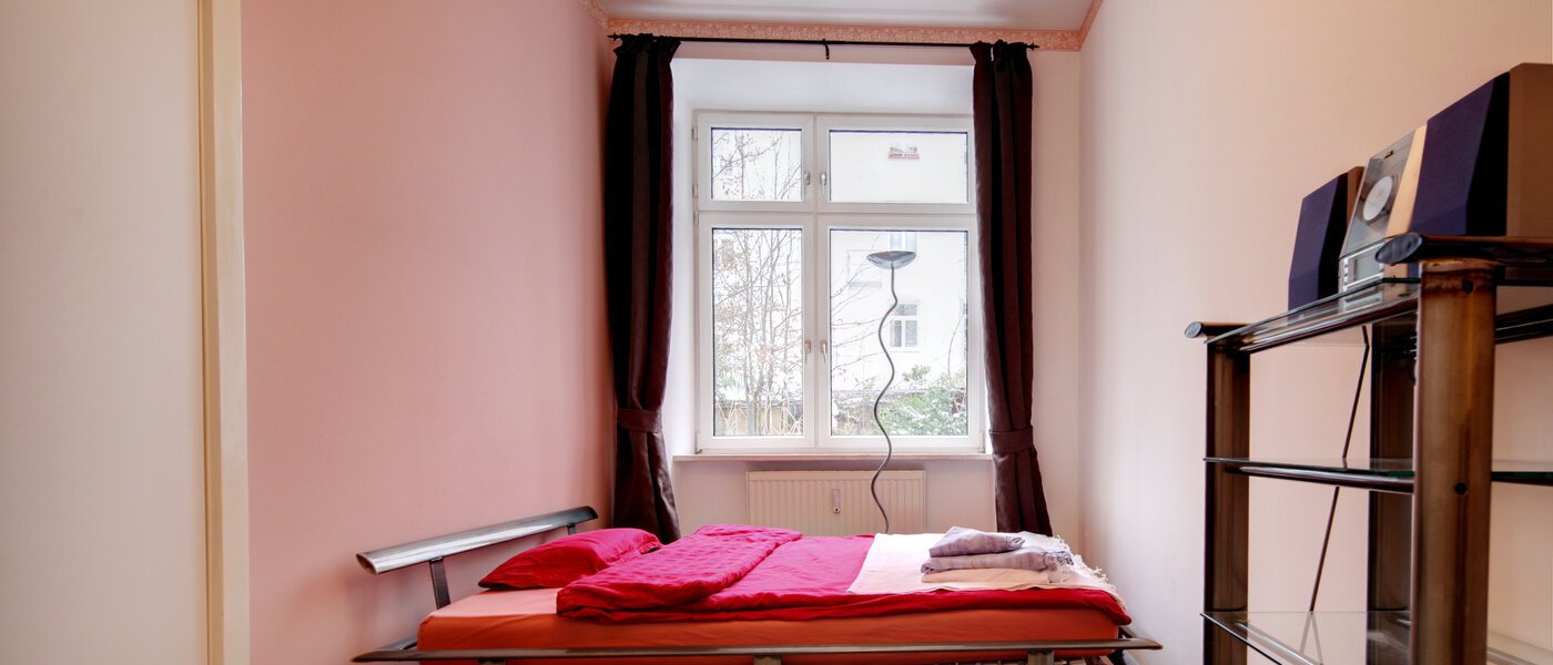 apartment München Isarvorstadt 02 sleeping area 5906