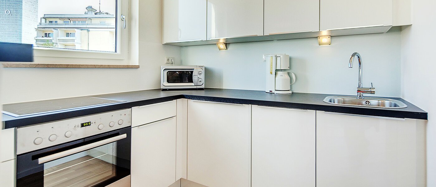 apartment München Moosach 02 kitchen 591