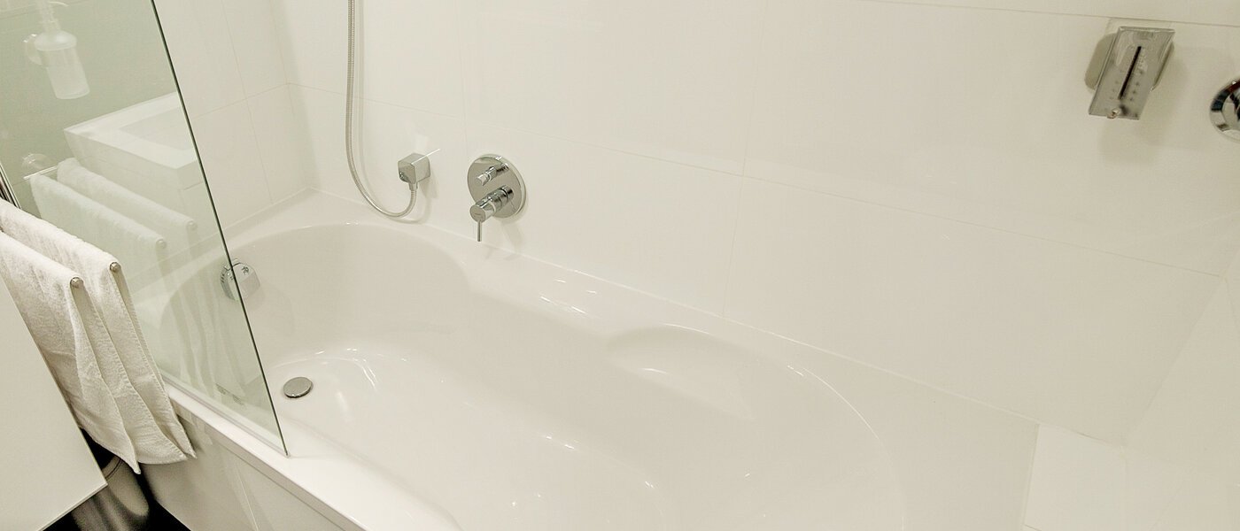 apartment München Moosach 03 bathroom 591