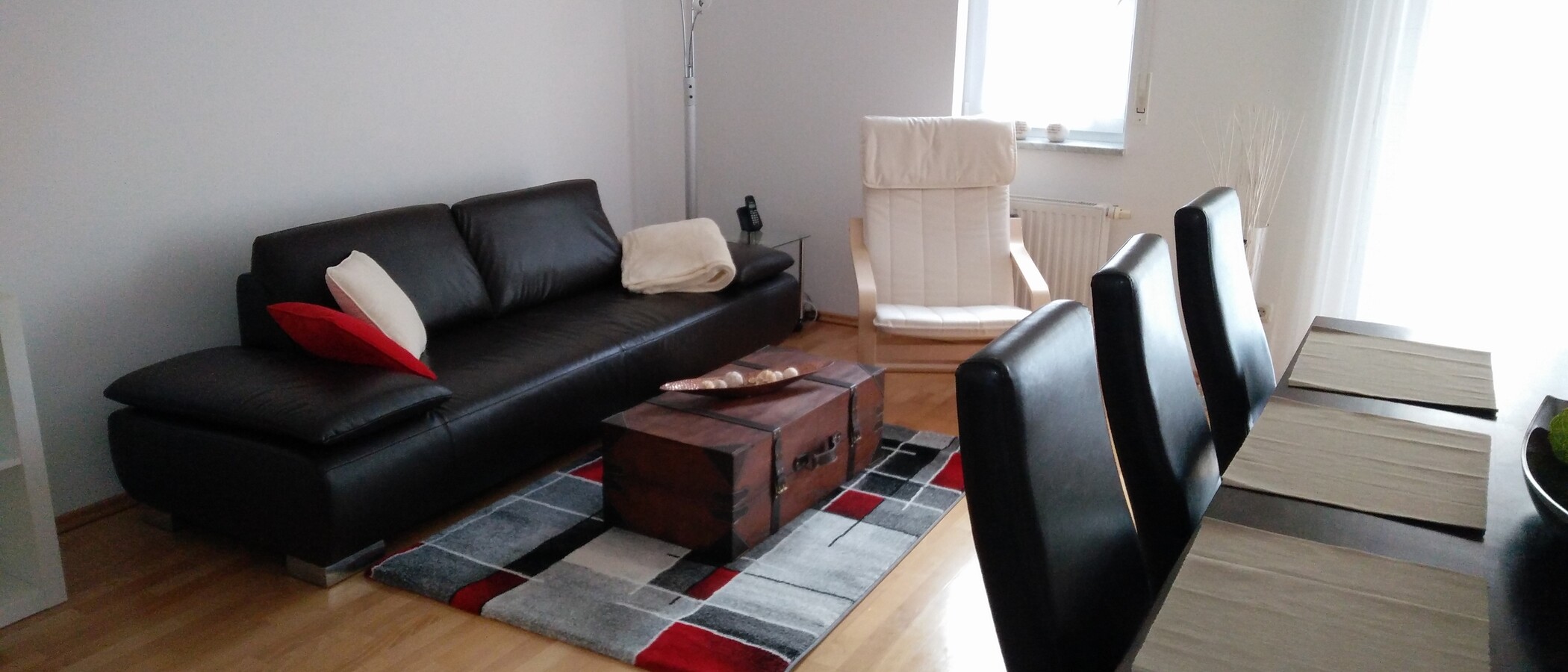 apartment München Sendling-Westpark 01 living room 5910