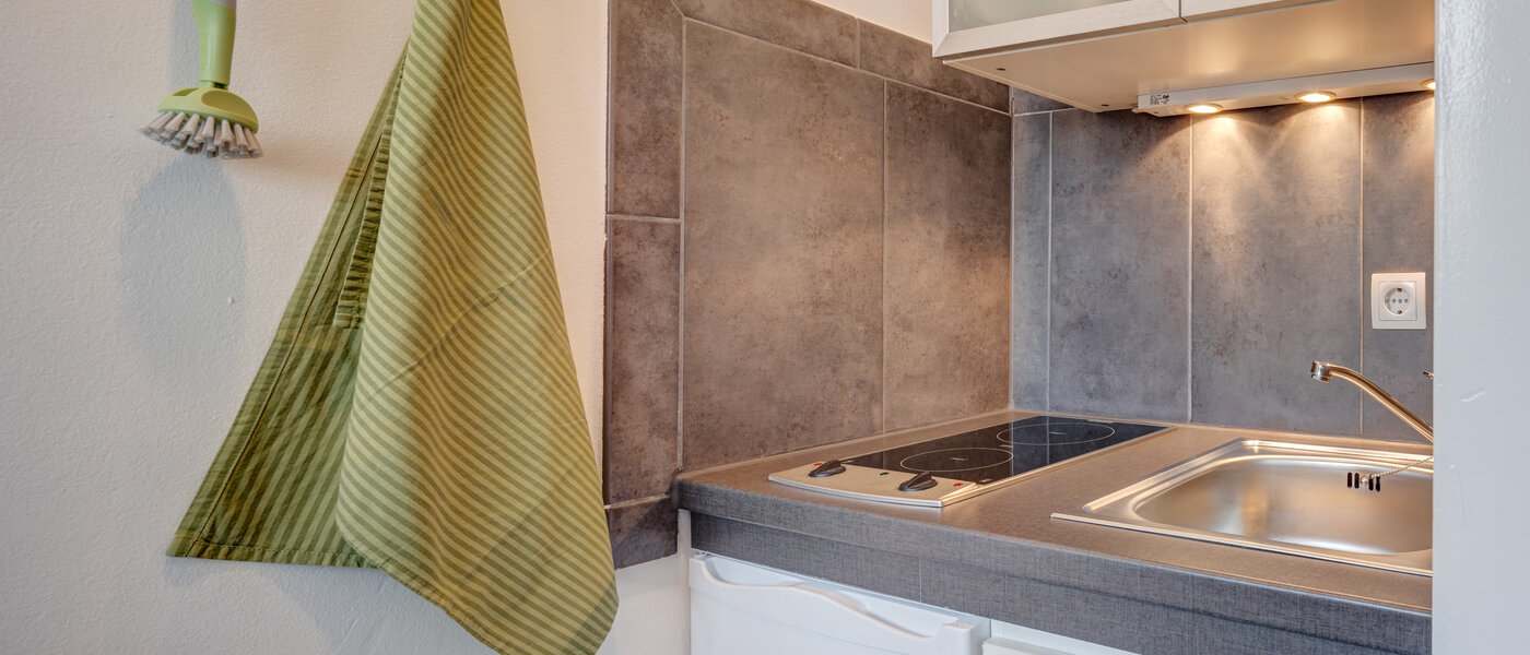 apartment München Milbertshofen 01 kitchen 5917