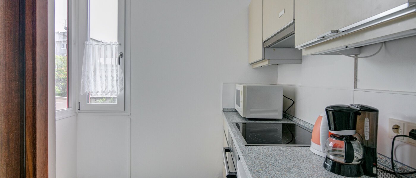 apartment München Sendling-Westpark 01 kitchen 5931
