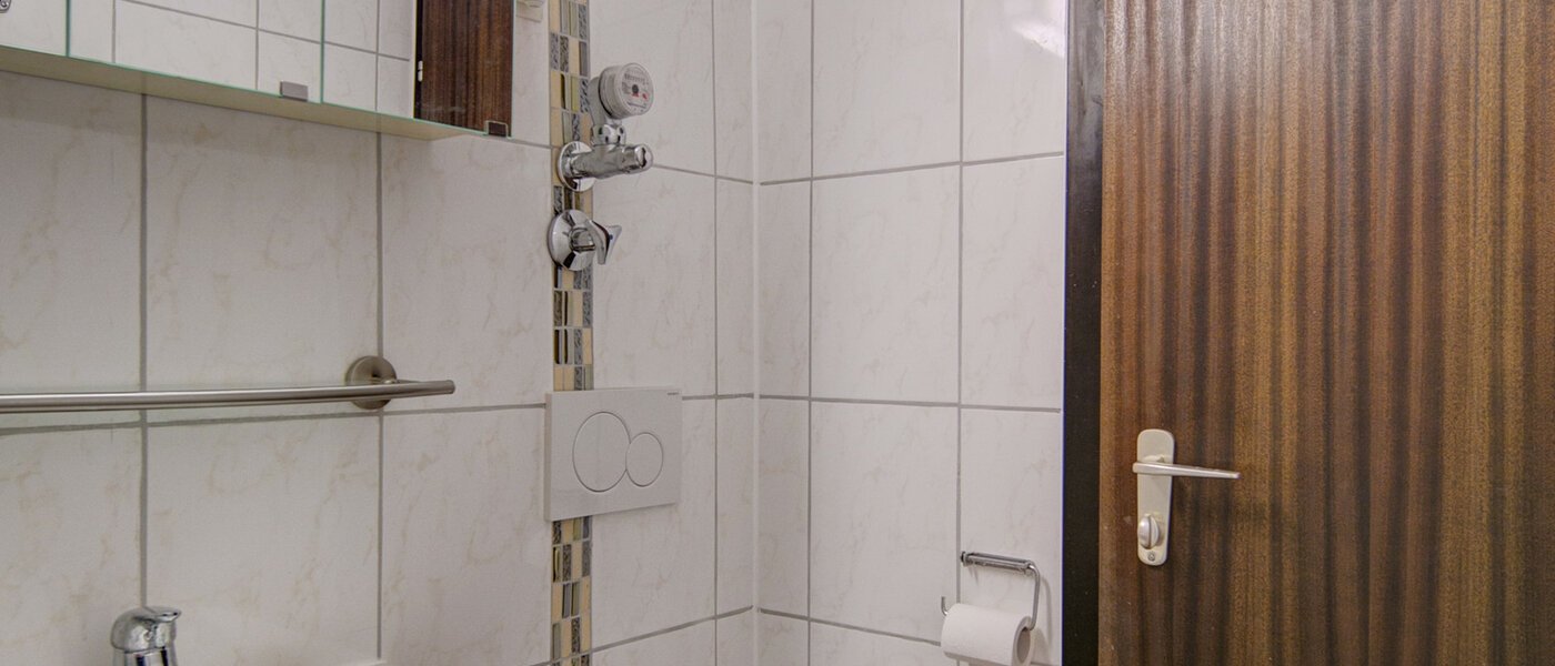 apartment München Sendling-Westpark 03 bathroom 5931