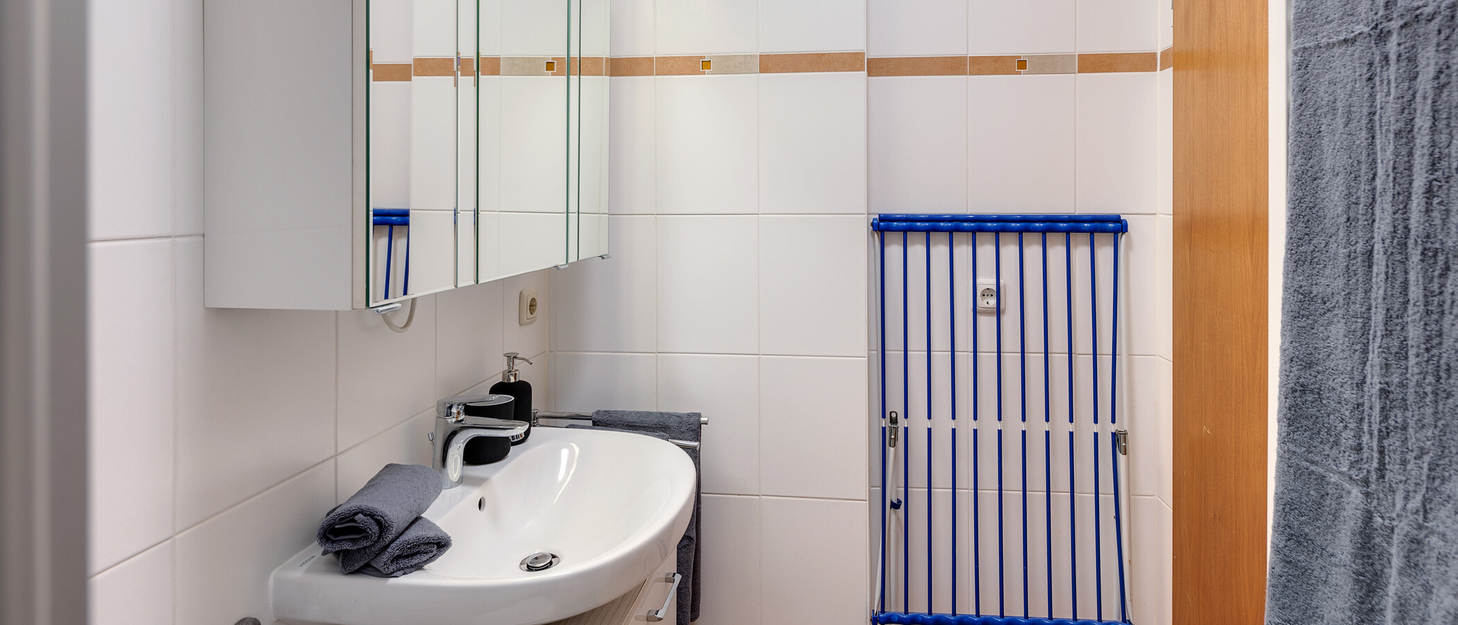 apartment München Glockenbachviertel 03 bathroom 5936