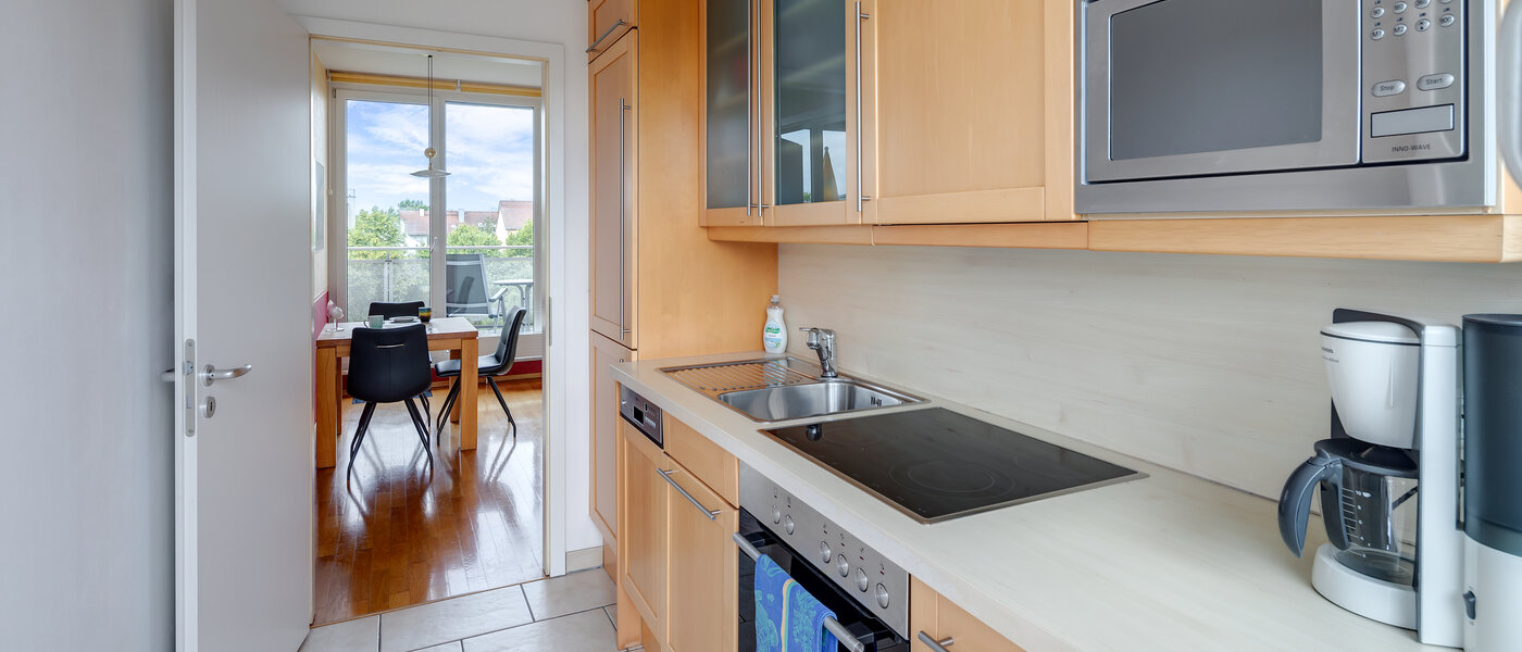 roof terrace apartment München Sendling-Westpark 02 kitchen 5946