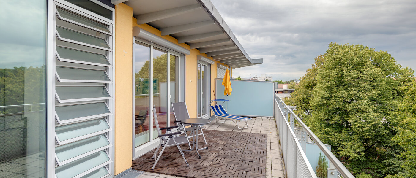 roof terrace apartment München Sendling-Westpark 01 roof terrace 5946