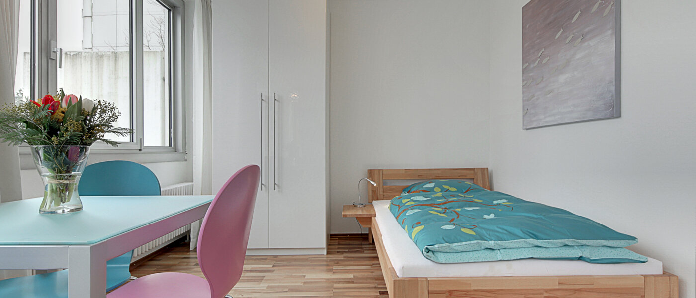 apartment München Moosach 01 sleeping area 5951