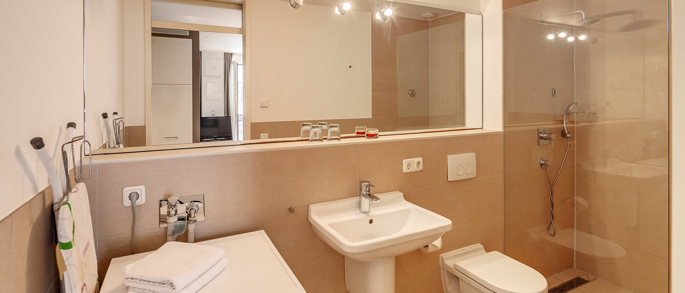 apartment München Großhadern 03 bathroom 5981