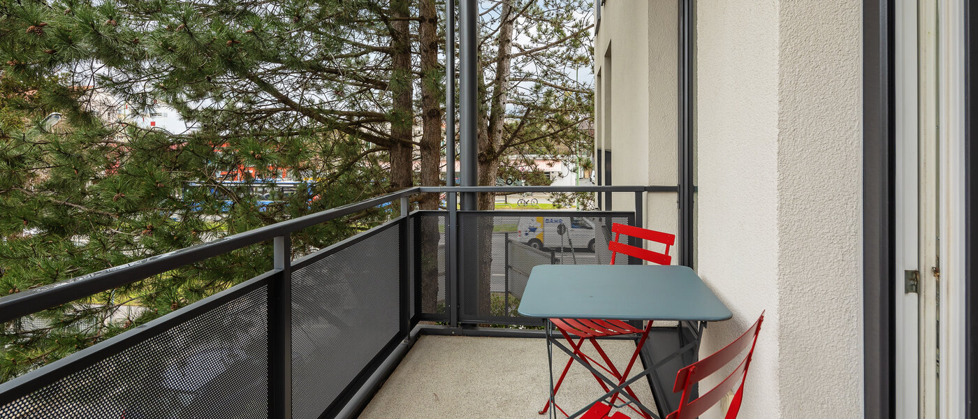 apartment München Großhadern 02 balcony 5981