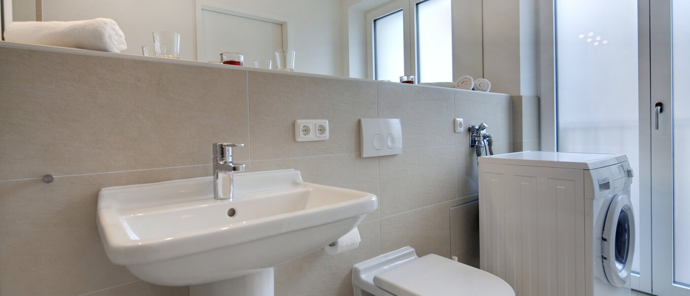 studio München Großhadern 01 bathroom 5984