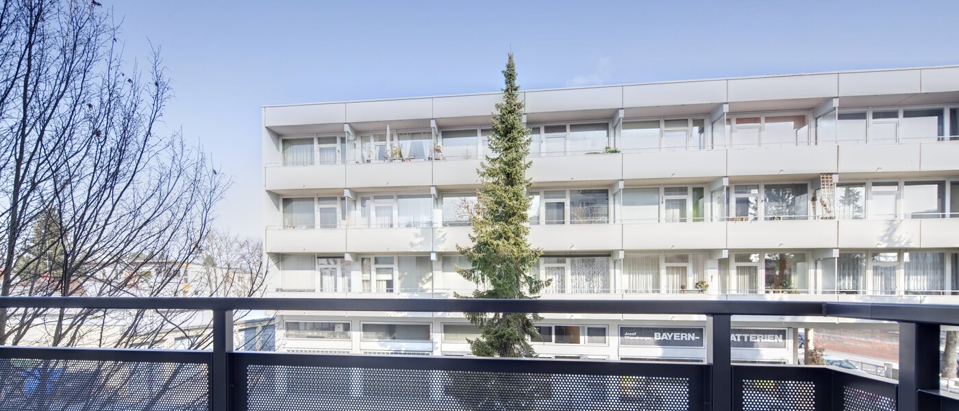 studio München Großhadern 01 balcony 5984
