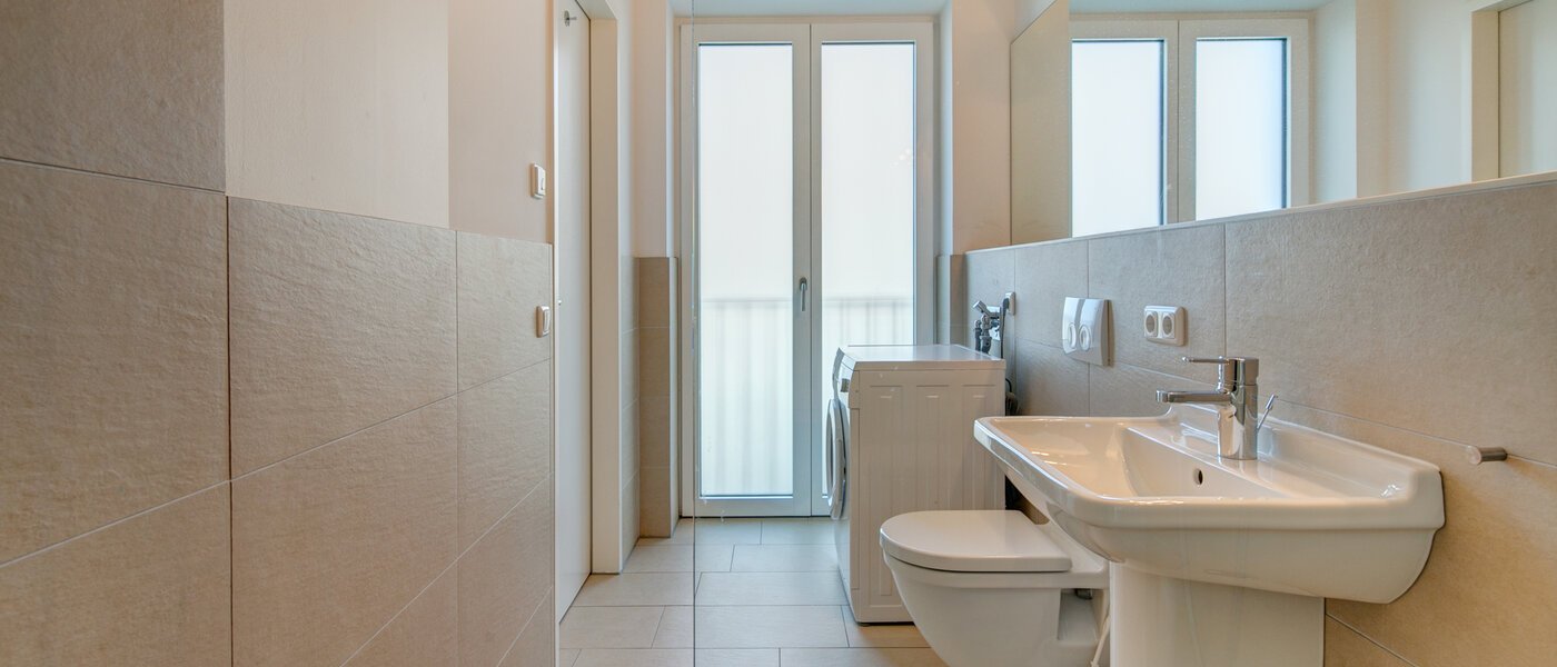 apartment München Großhadern 01 bathroom 5998