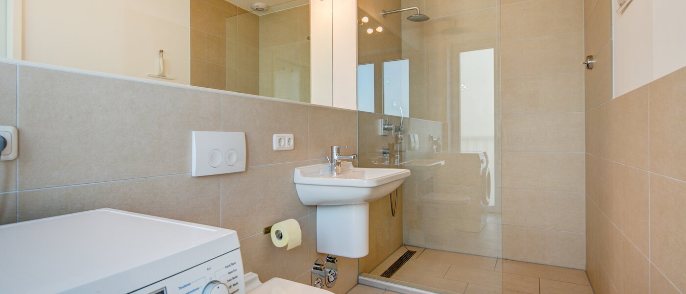 apartment München Großhadern 03 bathroom 5998