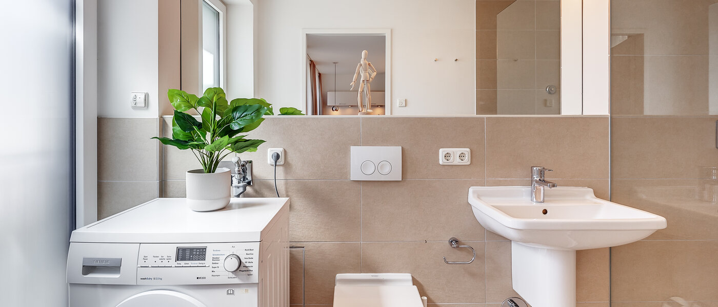 apartment München Großhadern 02 bathroom 6000