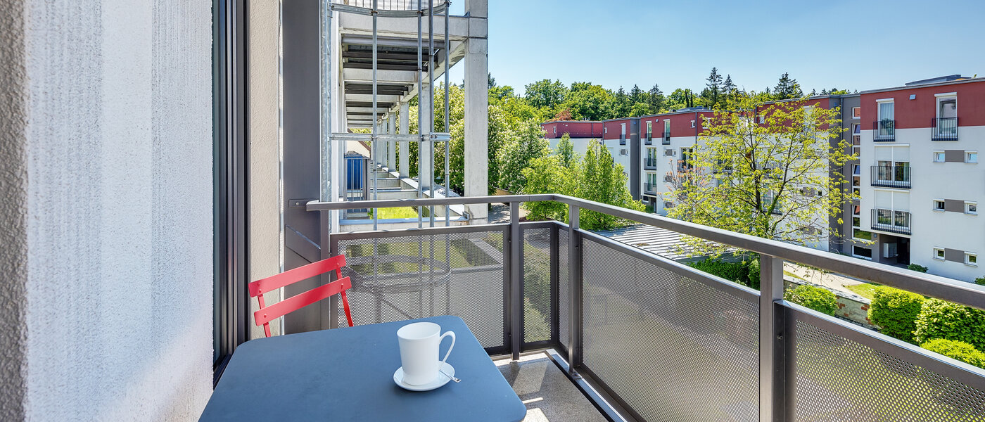 apartment München Großhadern 01 balcony 6001