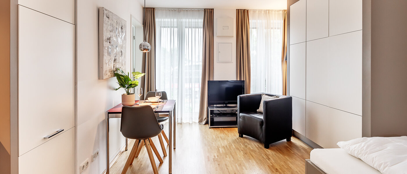 apartment München Großhadern 01 living area 6003