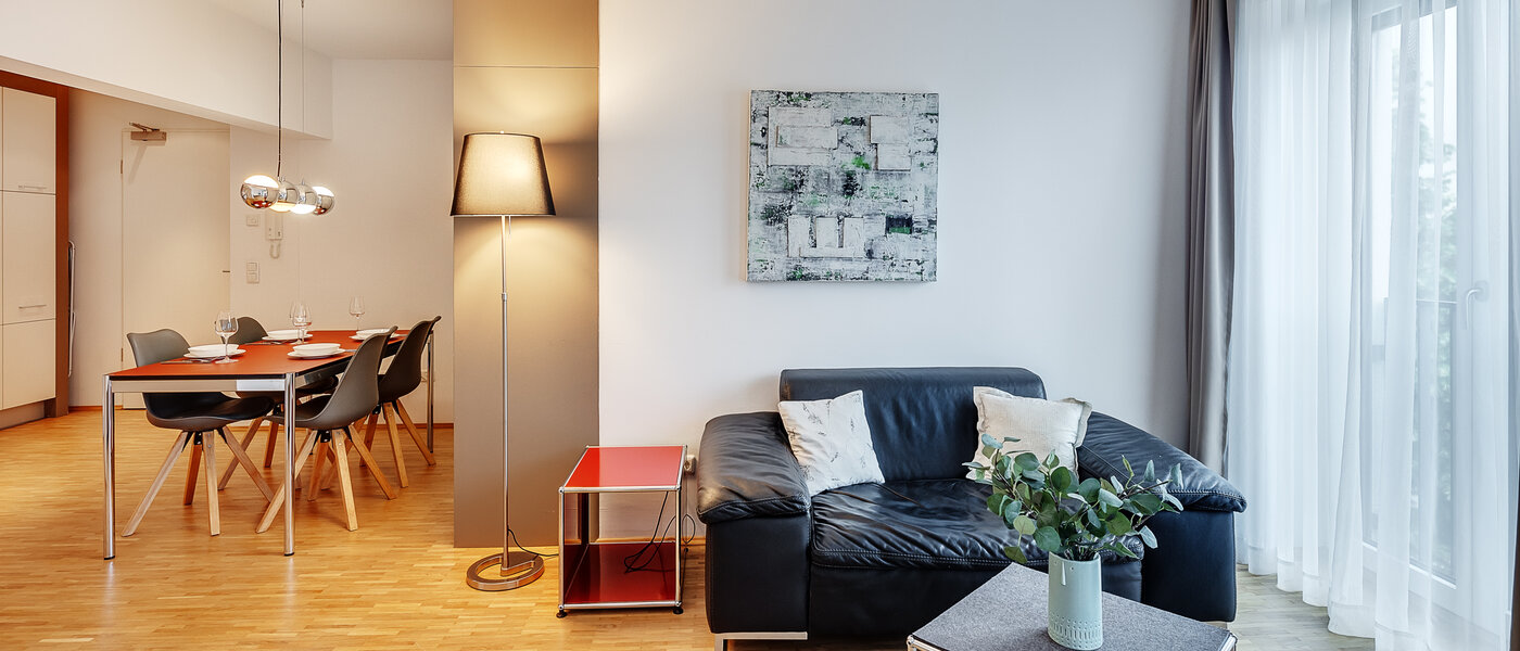 apartment München Großhadern 02 living area 6009