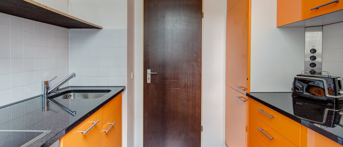 apartment München Haidhausen 04 kitchen 6056