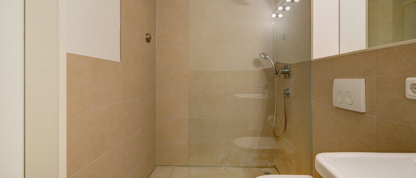 studio München Großhadern 01 bathroom 6060