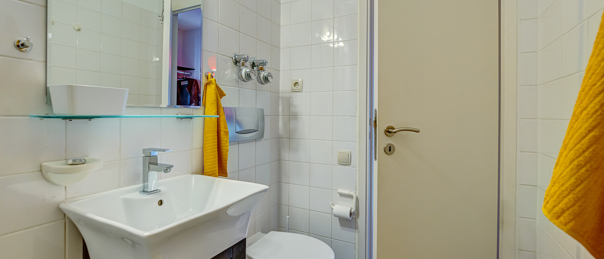 apartment München Schwabing-Nord (zw. Leopoldstraße & Englischen Garten) 02 bathroom 610