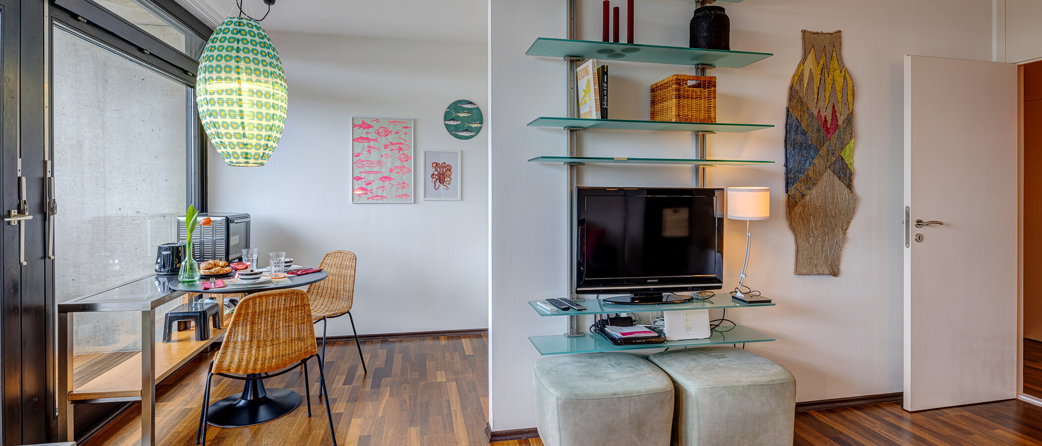 apartment München Schwabing-Nord (zw. Leopoldstraße & Englischen Garten) 03 living area 610
