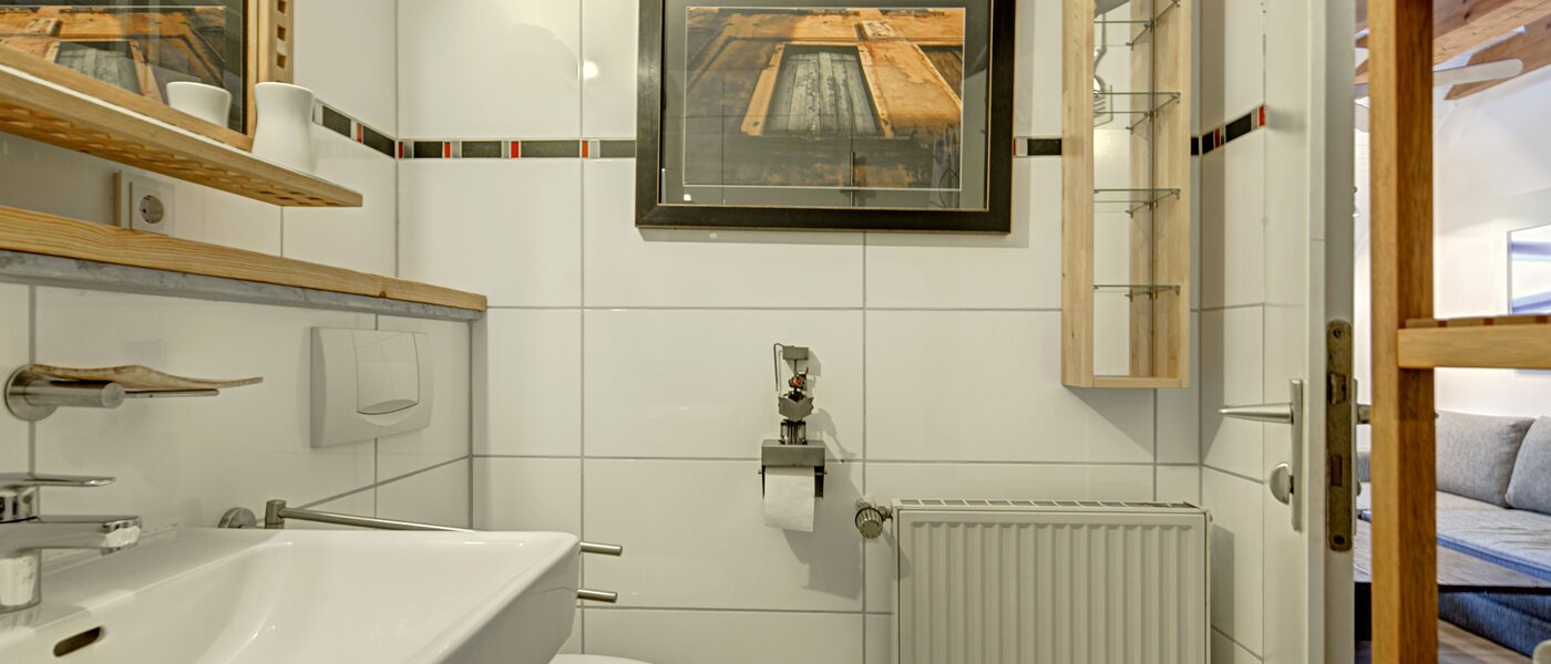 maisonette München Neuhausen 04 bathroom 6179