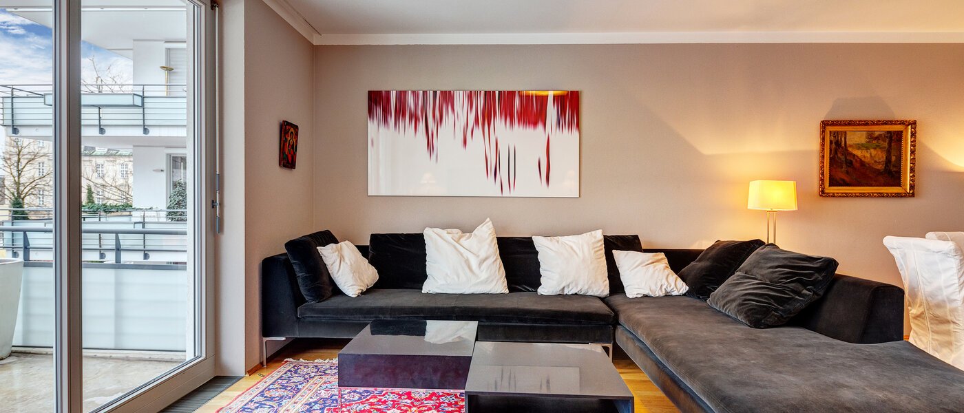apartment München Bogenhausen 02 living room 6185