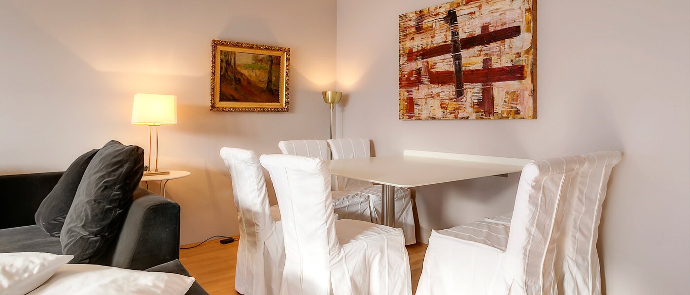 apartment München Bogenhausen 03 living room 6185