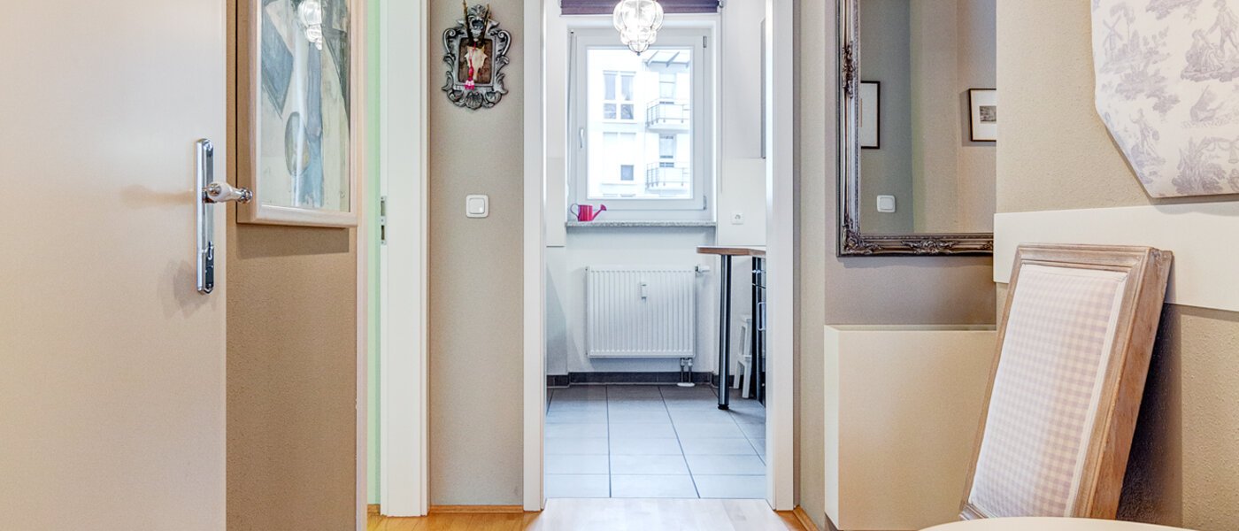 apartment München Bogenhausen 02 hall 6185