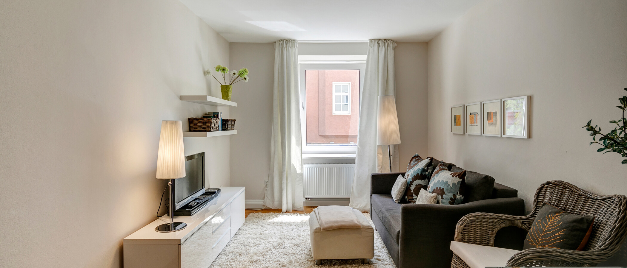 apartment München Isarvorstadt 01 living room 6266