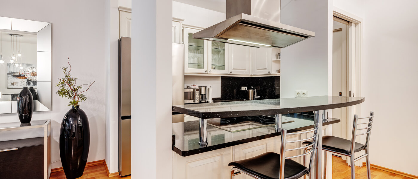 apartment München Schwabing-Nord (zw. Leopoldstraße & Englischen Garten) 05 kitchen 6300