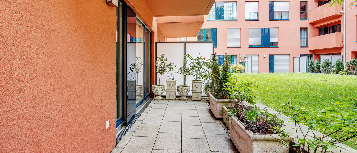 apartment München Schwabing-Nord (zw. Leopoldstraße & Englischen Garten) 04 terrace 6300