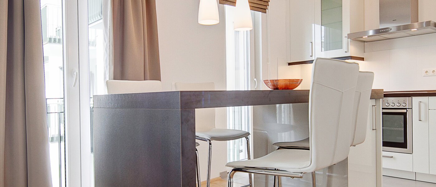 apartment München Schwabing-Nord (zw. Belgrad- & Leopoldstraße) 04 living room 6335