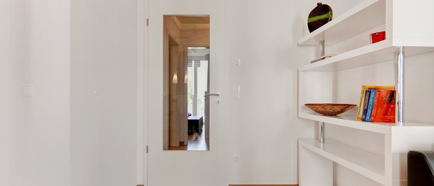 apartment München Schwabing-Nord (zw. Belgrad- & Leopoldstraße) 07 living room 6335